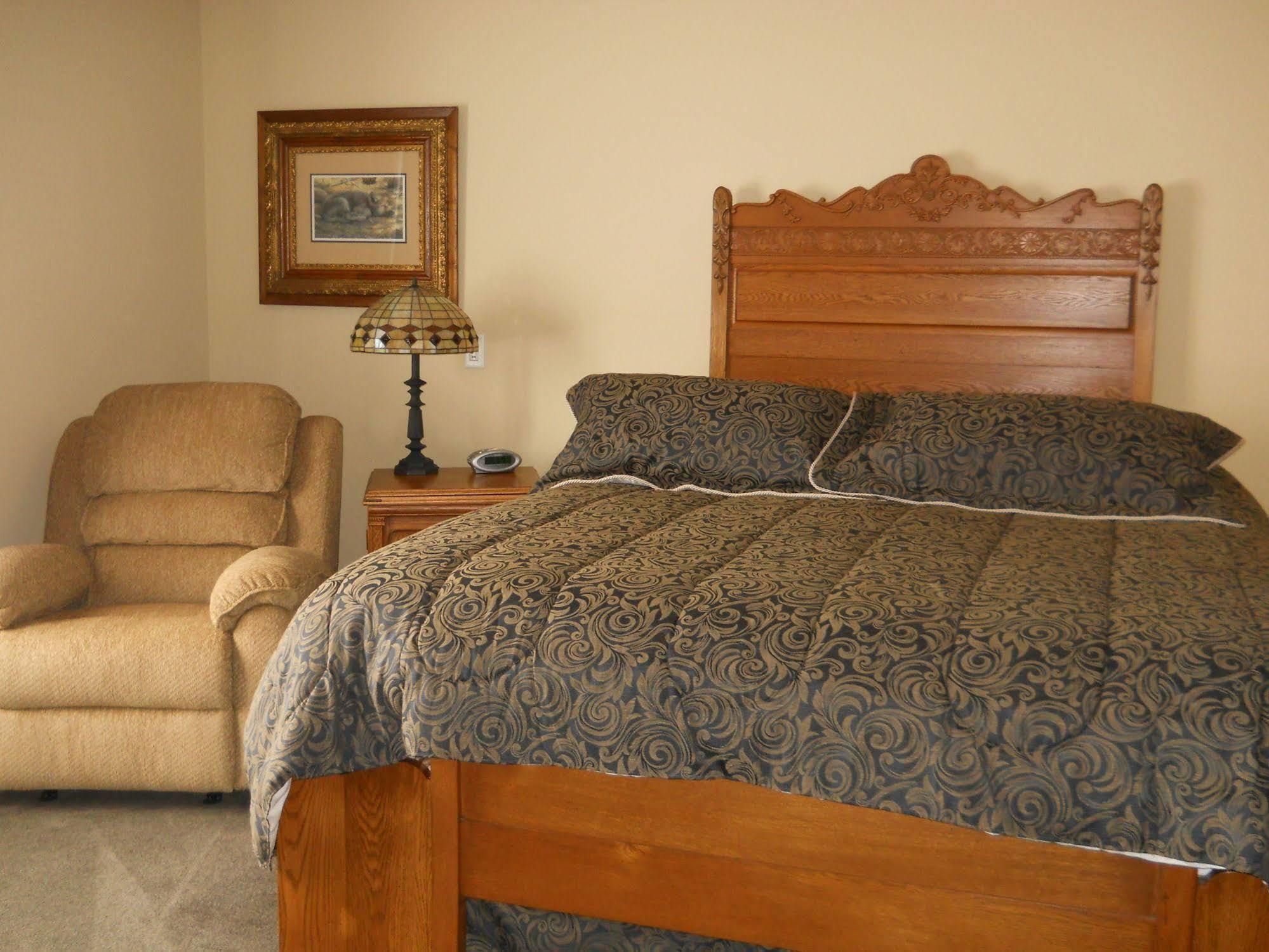 Wenzler'S Landing B&B Wheatley Екстер'єр фото