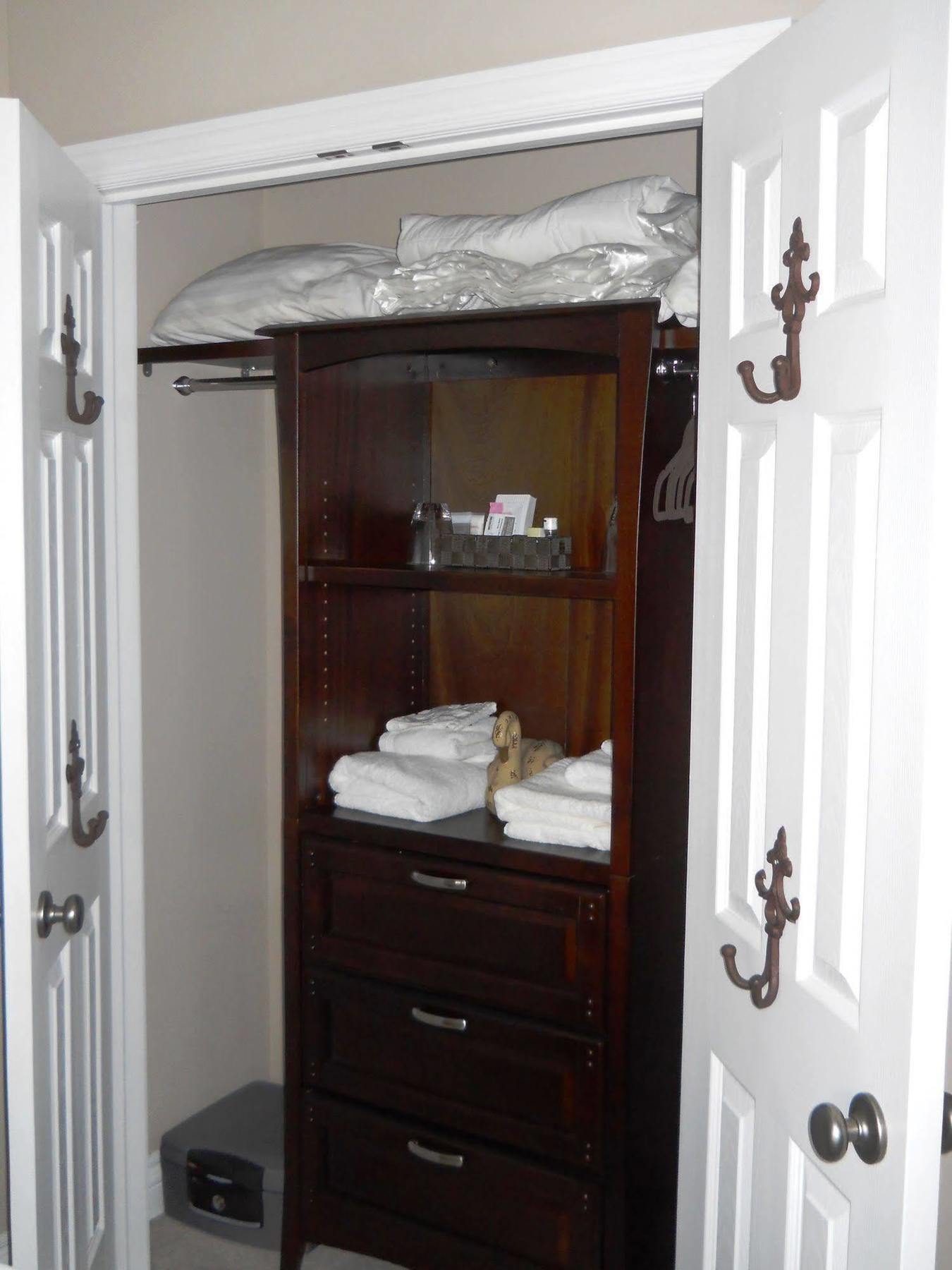 Wenzler'S Landing B&B Wheatley Екстер'єр фото