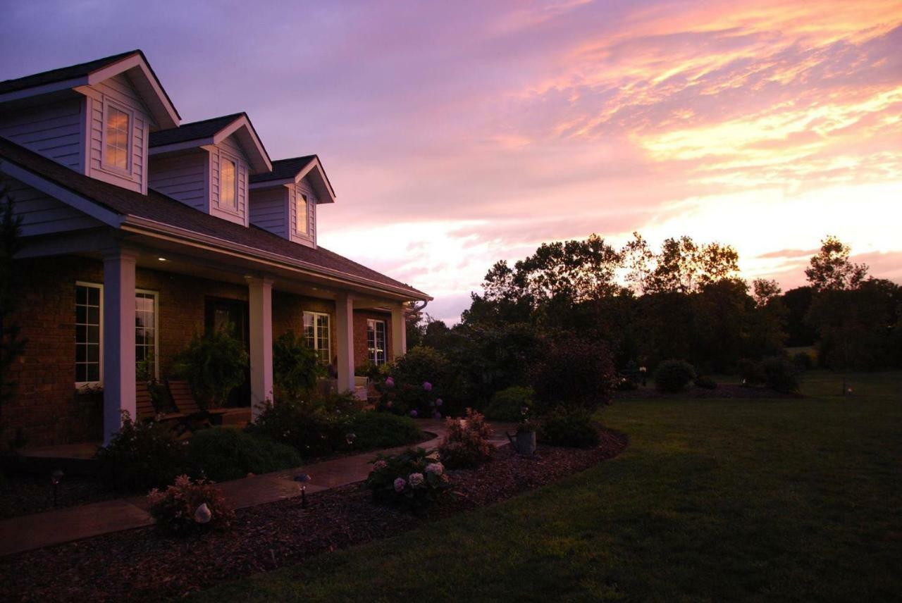 Wenzler'S Landing B&B Wheatley Екстер'єр фото